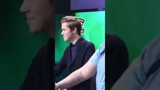 КУПЛИНОВ ВЫЗЫВАЕТ ОХРАНУ
