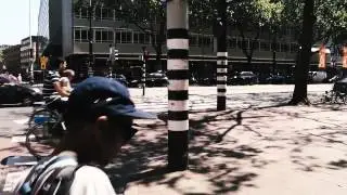 010nu - Stacii reist over de wereld om gangs te fotograferen