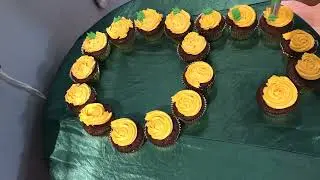 Number 9 chocolate cupcake rose design #shorts #baking
