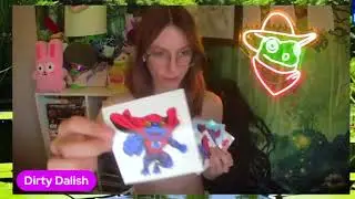 REAL Gamer Girl, Dalish, Shows Off Fabulous Frogman Merch!