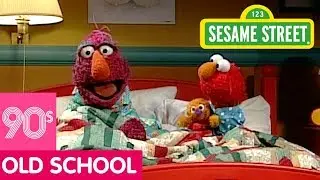 Sesame Street: Elmo Sleeps Over at Telly's | 