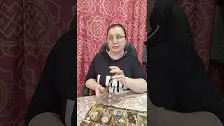 ЕГО КАЧЕЛИ! ЧТО У НЕГО В ГОЛОВЕ?