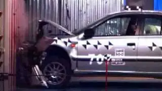 Samand Crash Test