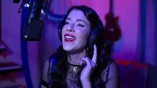 Running Up That Hill - Kate Bush [Harp Cover by Sami Davis]
