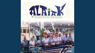 Itsasotik begira