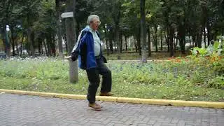Я скакаю на скакалке