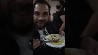 Gringo reage a uma festa de 15 anos no Brasil pela primeira vez