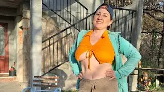 Delicious grilled chicken. in a mountain village. cooking on an open fire. Mila naturist.