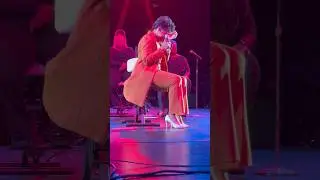 #GladysKnight Sings Herself to TEARS ❤️
