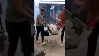 L'usine est remplie de tissus pourris..