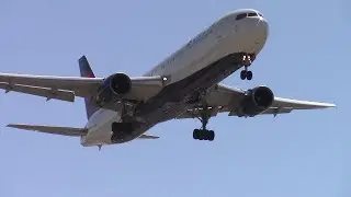 Delta Airlines Boeing 767-300 [N136DL] landing at LAX