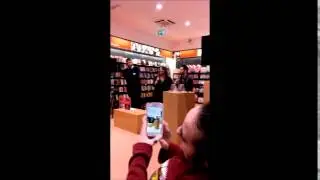 Nesli #AndràTuttoBene In store tour- Feltrinelli Catania 5/03/2015 parte 4