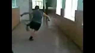 вот это он чудит).3gp