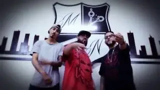 MAESTROS DE LA NAVAJA BARBERSHOP 01