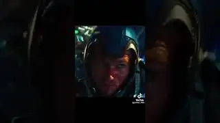 Оптимус против Бродяги