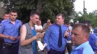 Бандитское нападение  на офицера СБУ в  центре Василькова.