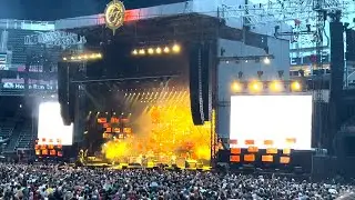 Foo Fighters- WALK Minneapolis, MN 2024 Target Field