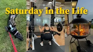 Saturday Vlog | Leg Workout, Bonfire @ Hailey's, and Crocheting!