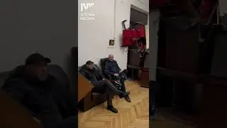 Абхазия сегодня! Срочно! Протестующие ворвались в здание парламента! 