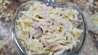 Очень лёгкий салат с ананасом и курицей 👍