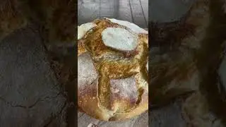 Horneando Felicidad! #estoesamor #pandemasamadre #sourdoughbread