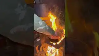 Готовим ужин ночью, в горах #Алматы #горы