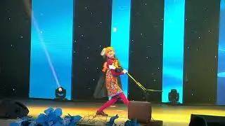 Мазоха Марія,  Мiнiатюра «Пальто»