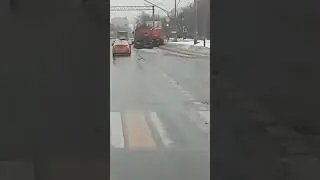 Как убирают снег в Москве