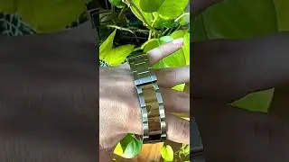 When you like your Submariners Radioactive #rolex #shorts #rolexcollector #luxurywatches