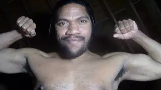 LATE NIGHT FLEXING