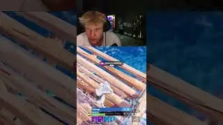 MrSavage Reacts To Vanyak's 200 IQ Play In FNCS Grand Finals