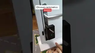 Chiusura automatica della porta con SwitchBot Lock