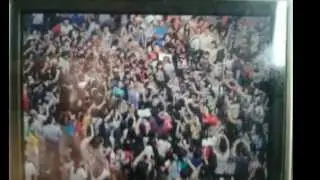 120527 EXO-M Attacked by fans @ Beijing Airport