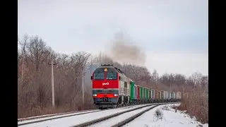 Тепловоз 2ТЭ116У-0336 с грузовым поездом принимается на станцию Кинель