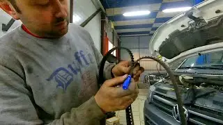 Replacing the timing belt kit Volkswagen T5 2014