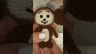 Чебурашка брелок.