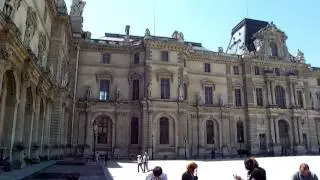 louvre museum paris