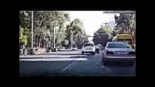 Наглая девушка