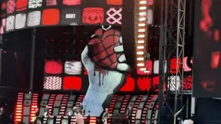Green Day - Wake Me Up When September Ends Live at Manchester Cricket Ground  2024
