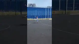 Гимнастка Вероника.
