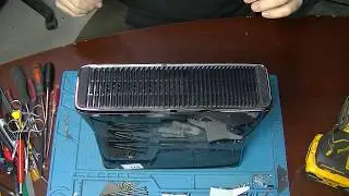 How to tear down and clean an Xbox 360 Slim