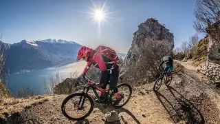 CRAZY GIRLS ROCKEN DEN TRAIL AM GARDASEE / E-Bike Tour Monte Velo / E-MTB Riva / Bike Porn