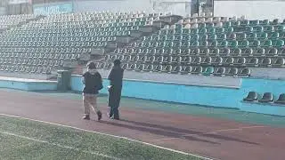 С внуками на футбольном поле. Кольцово