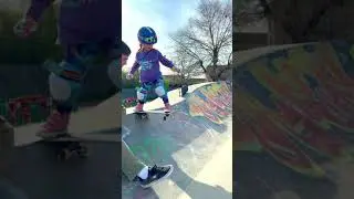 Na pista de skate #shorts #viral