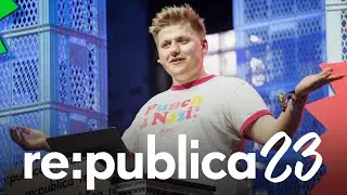 re:publica 2023: El Hotzo – Alt werden im Internet: ein Hilfeschrei