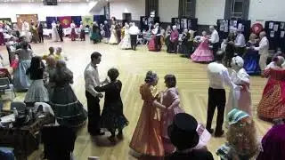 Circle Waltz