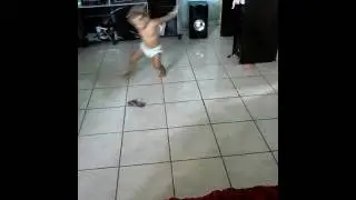 minha filha dançando funk 1 ano e 10 meses