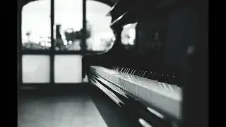 Relax With Piano Sound - chiliing