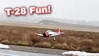 The E-flite T-28 1.2m Flying On a Wet Day!
