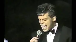 ORO DE LEY - TOUR ROMANCES - LUIS MIGUEL (1992)